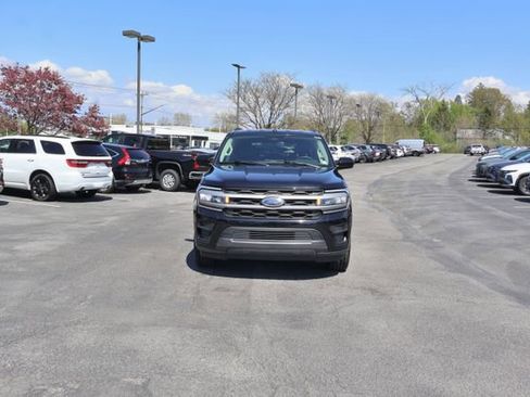 Used 2024 Ford Expedition XLT AWD/4WD image 10