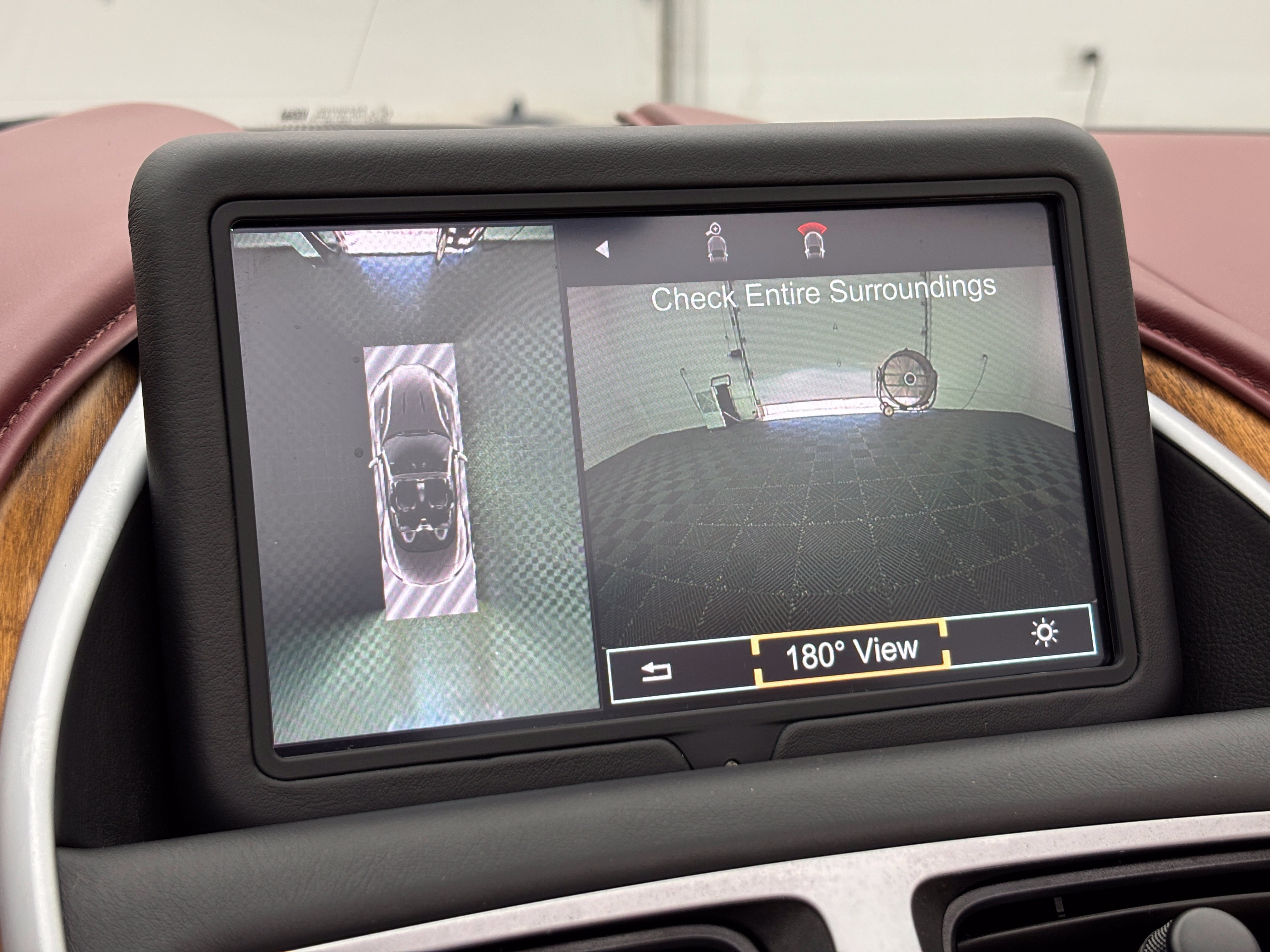 Used 2019 Aston Martin DB11 Volante RWD image 5