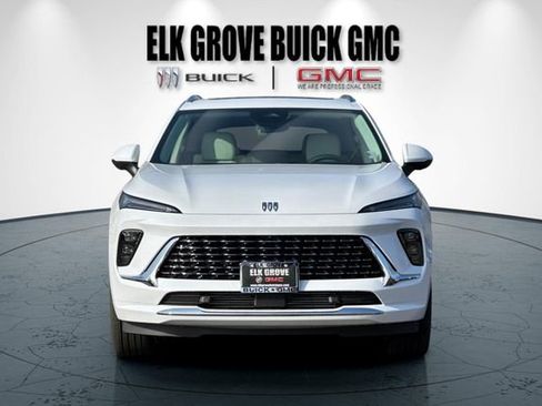 New 2026 Buick Envision Avenir image 9