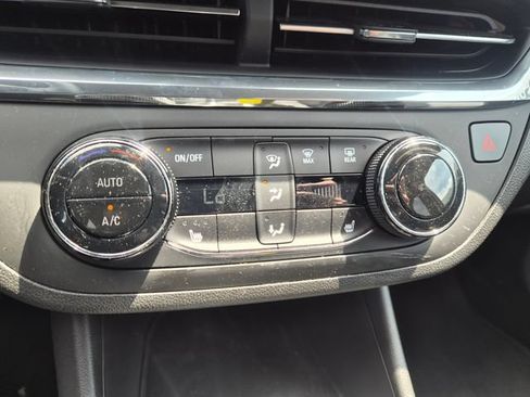 Used 2026 Buick Envista Preferred w/ Convenience I Package FWD image 19
