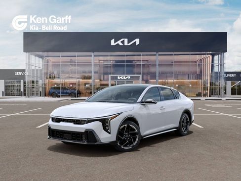 New 2026 Kia K4 GT-Line w/ GT-Line Sunroof Package FWD image 1