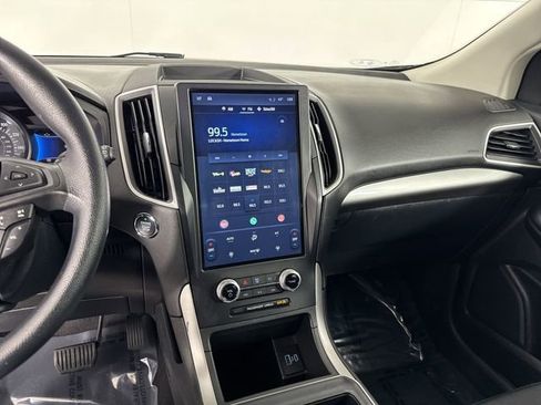 Used 2022 Ford Edge SE w/ Cargo Accessory Package image 6