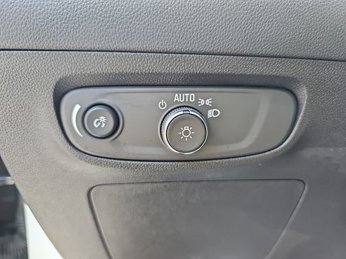 Used 2026 Buick Encore GX Sport Touring FWD image 30