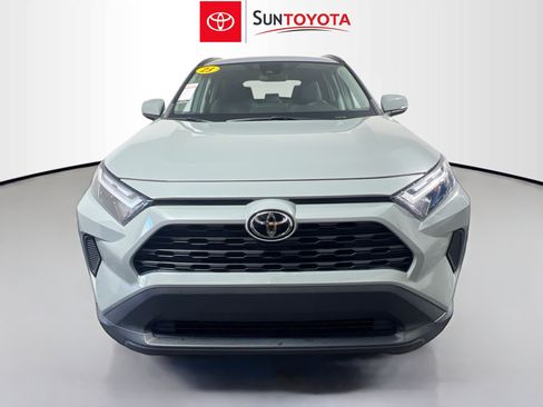 Used 2023 Toyota RAV4 XLE FWD image 10
