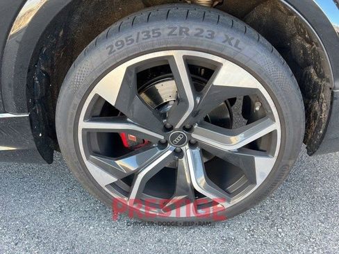 Used 2024 Audi RS Q8 image 16