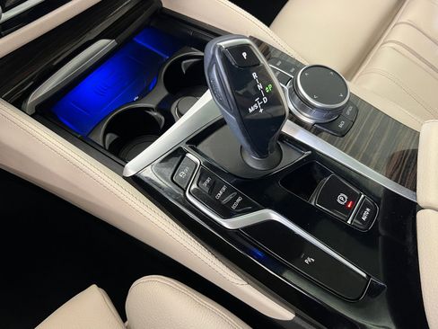 Used 2023 BMW 540i w/ M Sport Package image 18