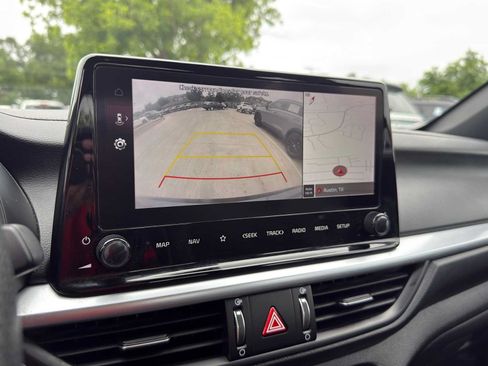 Certified 2023 Kia Forte GT-Line FWD image 15