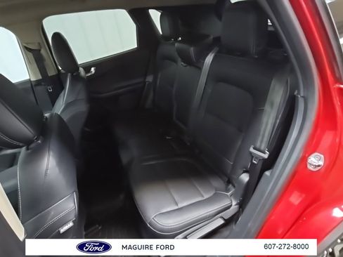 Used 2020 Ford Escape SE Sport image 32