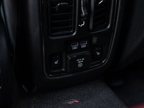 Used 2018 Dodge Durango R/T w/ Blacktop Package AWD/4WD image 22