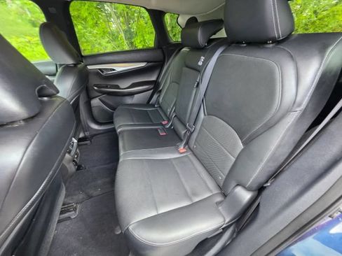 Used 2019 INFINITI QX50 Essential w/ Proactive Package AWD/4WD image 21