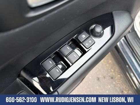 Used 2025 MAZDA CX-5 AWD 2.5 S w/ Preferred Package image 11