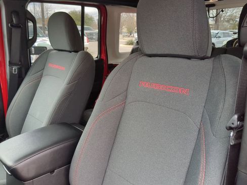 Used 2026 Jeep Wrangler Unlimited Rubicon image 11