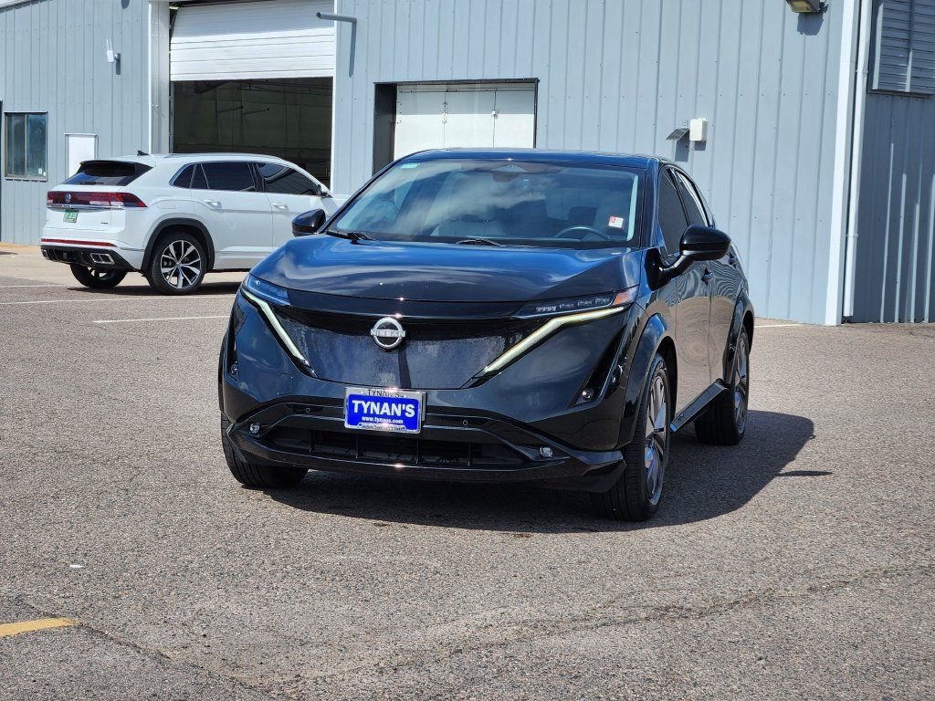 Certified 2024 Nissan Ariya AWD image 3