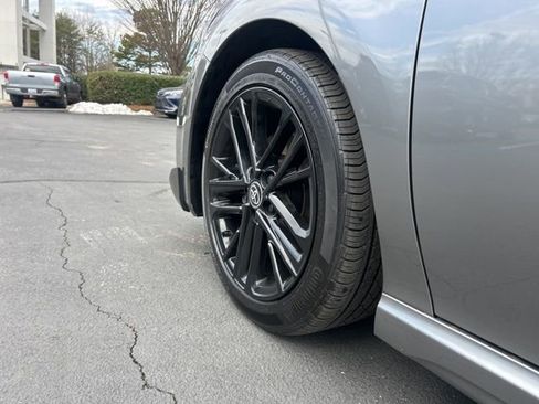 Used 2025 Toyota Camry SE w/ Multimedia Upgrade Package image 9