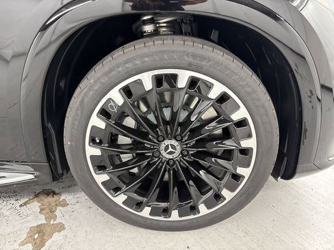 New 2026 Mercedes-Benz EQS 550 4MATIC SUV image 12