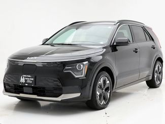 Used 2023 Kia Niro Wind video 2
