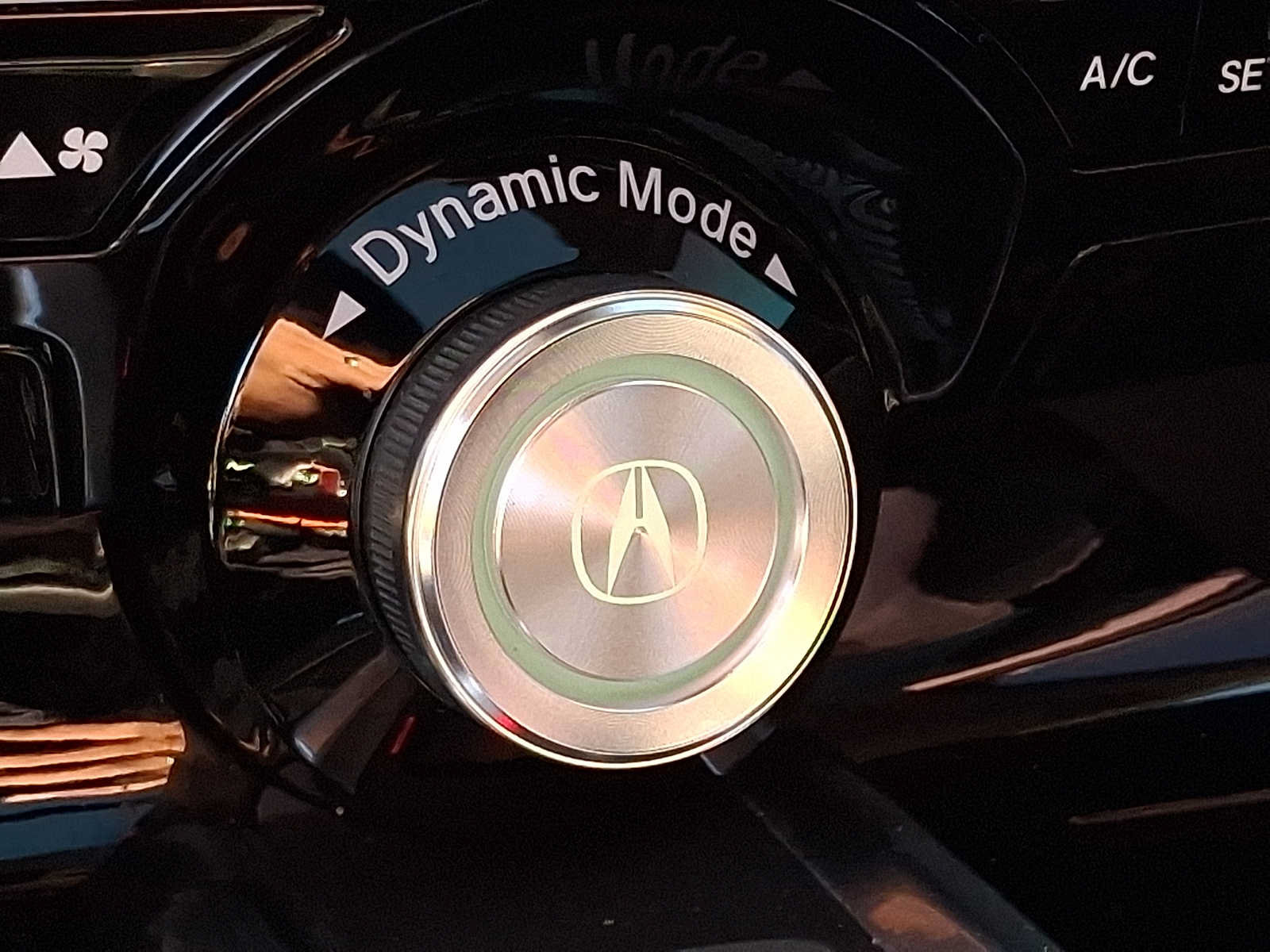 Used 2023 Acura MDX w/ Advance Package AWD/4WD image 25