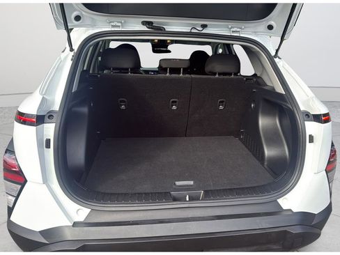 Used 2024 Hyundai Kona SEL AWD/4WD image 19