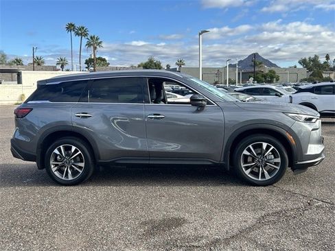Certified 2025 INFINITI QX60 Luxe w/ Vision Package image 6