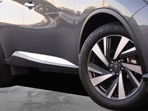 Certified 2024 Nissan Murano SL image 3