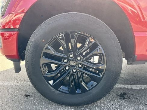 Used 2025 Ford F150 Lariat AWD/4WD image 10