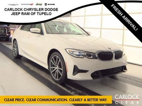 Used 2020 BMW 330i xDrive Sedan w/ Convenience Package AWD/4WD image 3