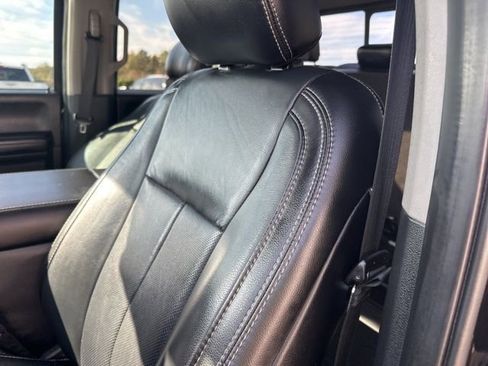 Used 2019 Ford F150 Lariat w/ Equipment Group 502A Luxury image 15