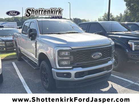 Used 2024 Ford F250 XLT w/ XLT Premium Package AWD/4WD image 1