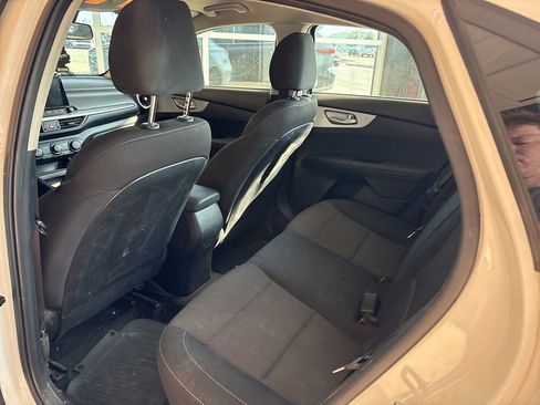 Certified 2024 Kia Forte LXS FWD image 18
