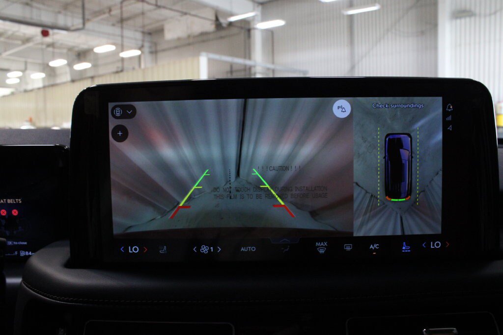New 2027 Lincoln Aviator Reserve AWD/4WD image 4