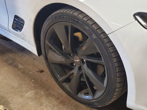 Used 2023 Genesis G70 2.0T w/ Sport Prestige Package RWD image 4