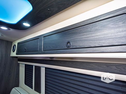 Used 2025 Mercedes-Benz Sprinter 3500 image 19
