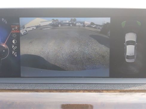 Used 2015 BMW 320i Sedan image 20