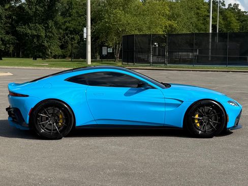 Used 2019 Aston Martin V8 Vantage Coupe RWD image 7