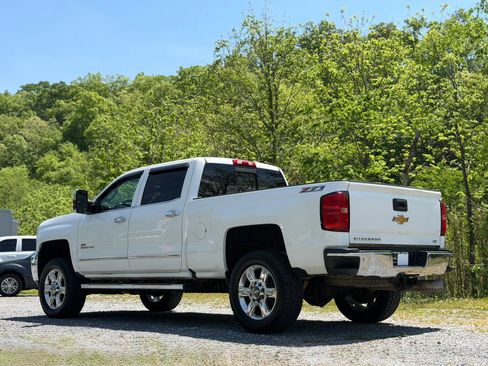 Used 2017 Chevrolet Silverado 2500 LTZ w/ Duramax Plus Package AWD/4WD image 4