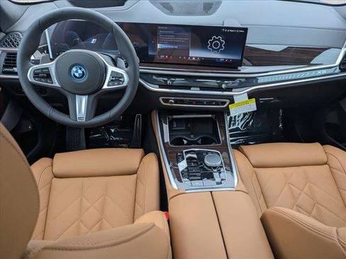 Used 2026 BMW X5 xDrive50e w/ M Sport Package AWD/4WD image 16