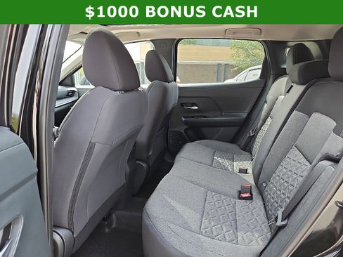 New 2026 Nissan Kicks SV w/ SV Premium Package image 8