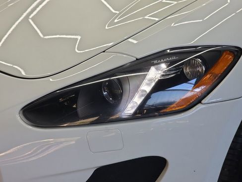Used 2014 Maserati GranTurismo Sport RWD image 35