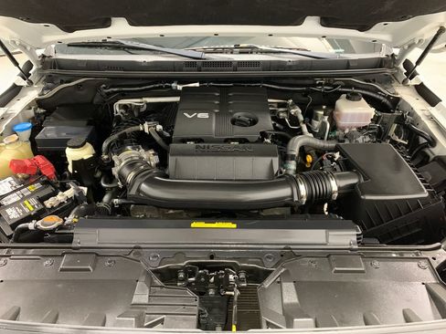 Used 2022 Nissan Frontier PRO-4X w/ Pro-4X Premium Package AWD/4WD image 31