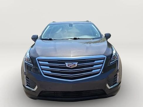 Used 2017 Cadillac XT5 Luxury FWD image 4