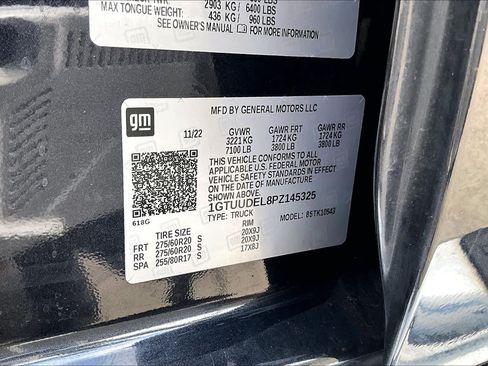 Used 2023 GMC Sierra 1500 SLT AWD/4WD image 31