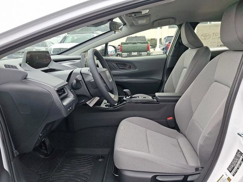 New 2026 Toyota Prius LE image 11
