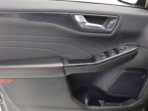 Used 2024 Ford Escape ST-Line image 15