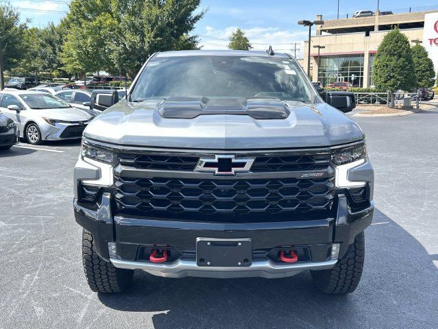 Used 2024 Chevrolet Silverado 1500 ZR2 w/ Technology Package AWD/4WD image 9