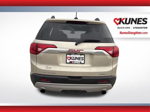 Used 2017 GMC Acadia SLT image 8