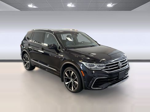 Used 2022 Volkswagen Tiguan SEL R-Line AWD/4WD image 7