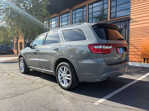 Used 2023 Dodge Durango GT AWD/4WD image 3