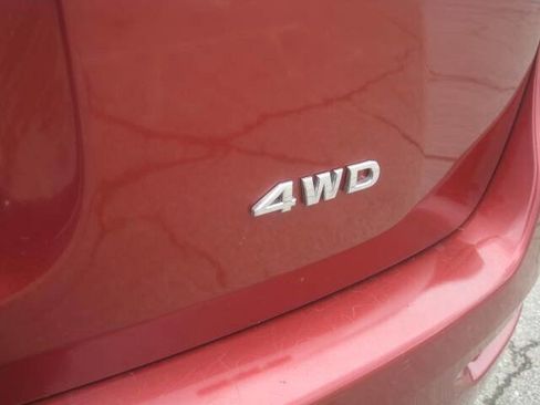 Used 2014 Nissan Pathfinder S image 11