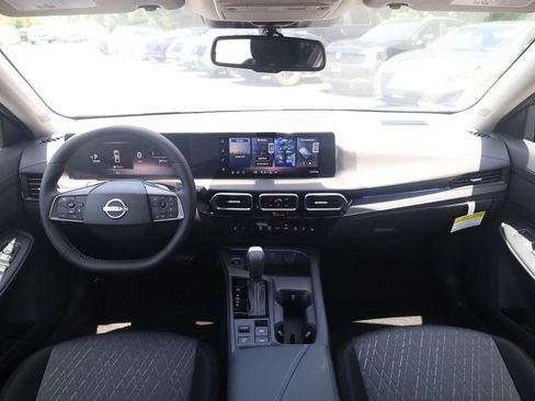 New 2026 Nissan Sentra SV w/ SV Convenience Package FWD image 7