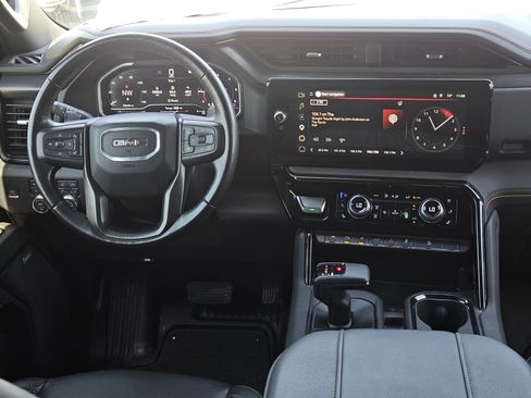 Used 2023 GMC Sierra 1500 AT4 w/ AT4 Premium Package AWD/4WD image 20